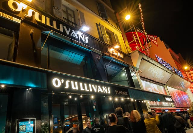Pigalle bar Paris