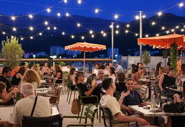 Terrasse événement d'été à Grenoble